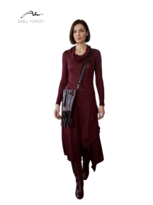 AXEL HARDY™ Burgundy Movement – Fine-Knit Asymmetric Dress