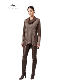 Earthy patchwork knitted blouse