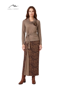Leopard-Print Velvet Skirt with Knit Panel